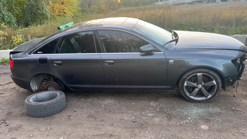 Achat Auto pour Scrap à Mirabel – Service Rapide & Gratuit 1 achat auto scrap Mirabel camion endommage enlèvement gratuit
